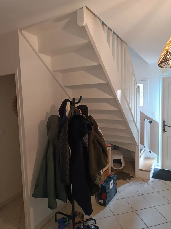 Meuble sur mesure sous escalier, photo 1