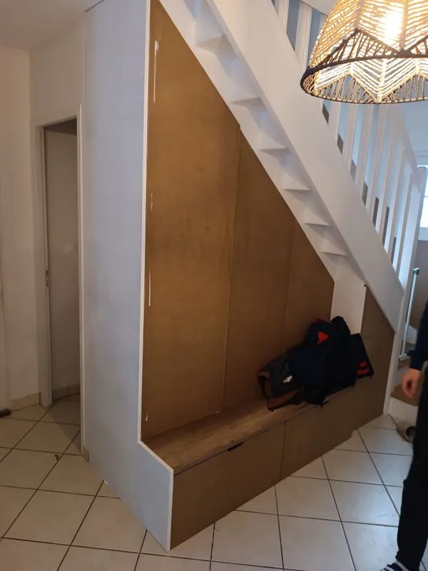 Meuble sur mesure sous escalier, photo 14
