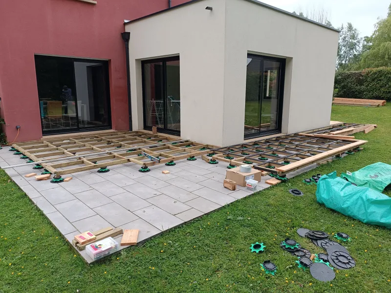 Terrasse en bois sur plots, photo 5