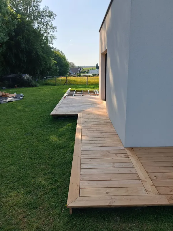 Terrasse en bois sur plots, photo 6